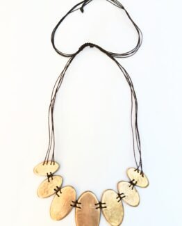 Collar Pia bronce